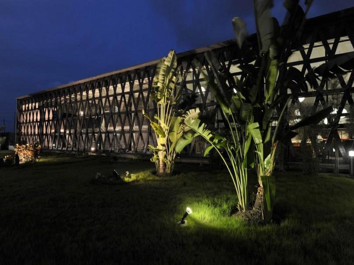 Onomo Hotel Abidjan Bagian luar foto